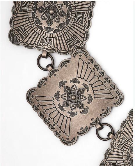 RANCH ANGEL CONCHO LINK EMBOSSED WESTERN CHAIN BELT