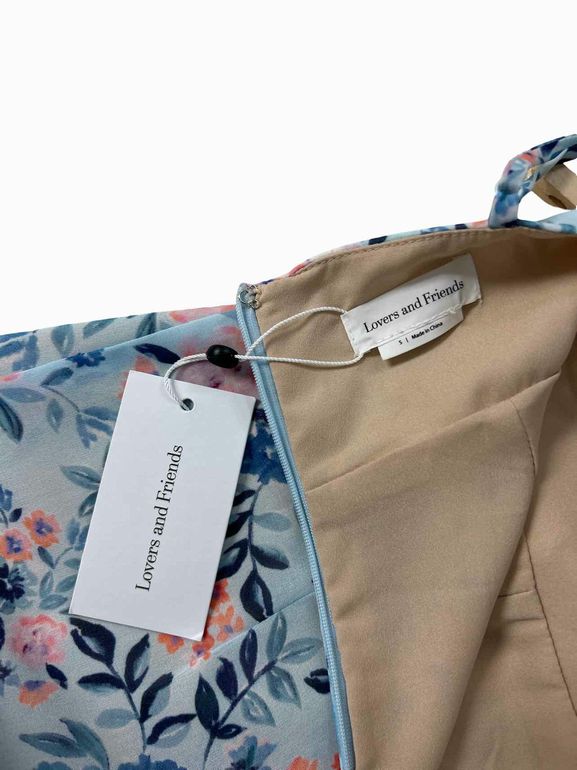 NWT LOVERS & FRIENDS AHAMANI FLORAL GOWN SMALL