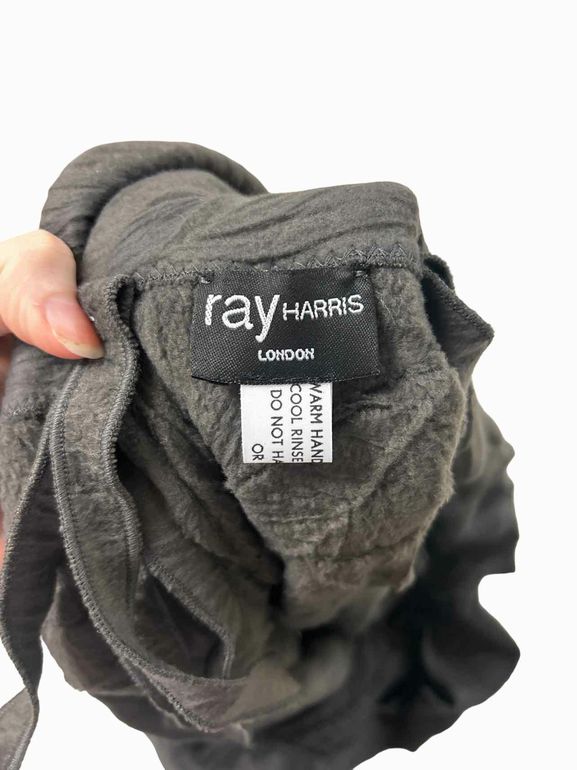 RAY HARRIS LONDON CRINKLED LAGENLOOK WRAP SCARF CRAFTED OF JAPANESE HABUTAI FABRIC
