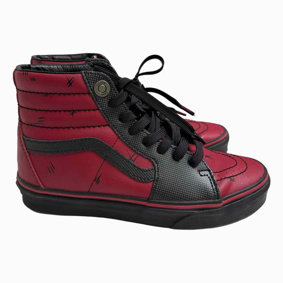 VANS SKT8 MARVEL DEADPOOL RED HIGH TOP SHOES SIZE 7.5