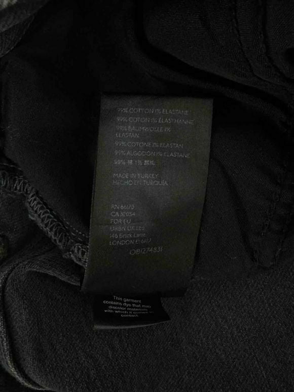 FREE PEOPLE WE THE FREE STRAIGHT LEG DISTRESSED BUTTON FLY BLACK DENIM SIZE 30