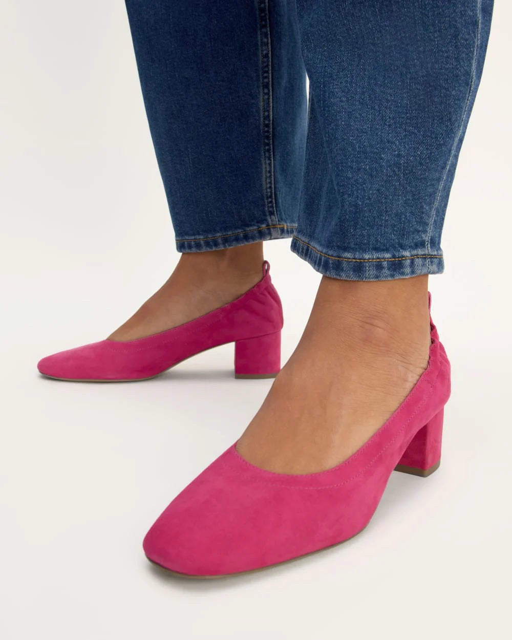 EVERLANE PUMP THE DAY HEEL IN RED CURRENT SUEDE SIZE 11