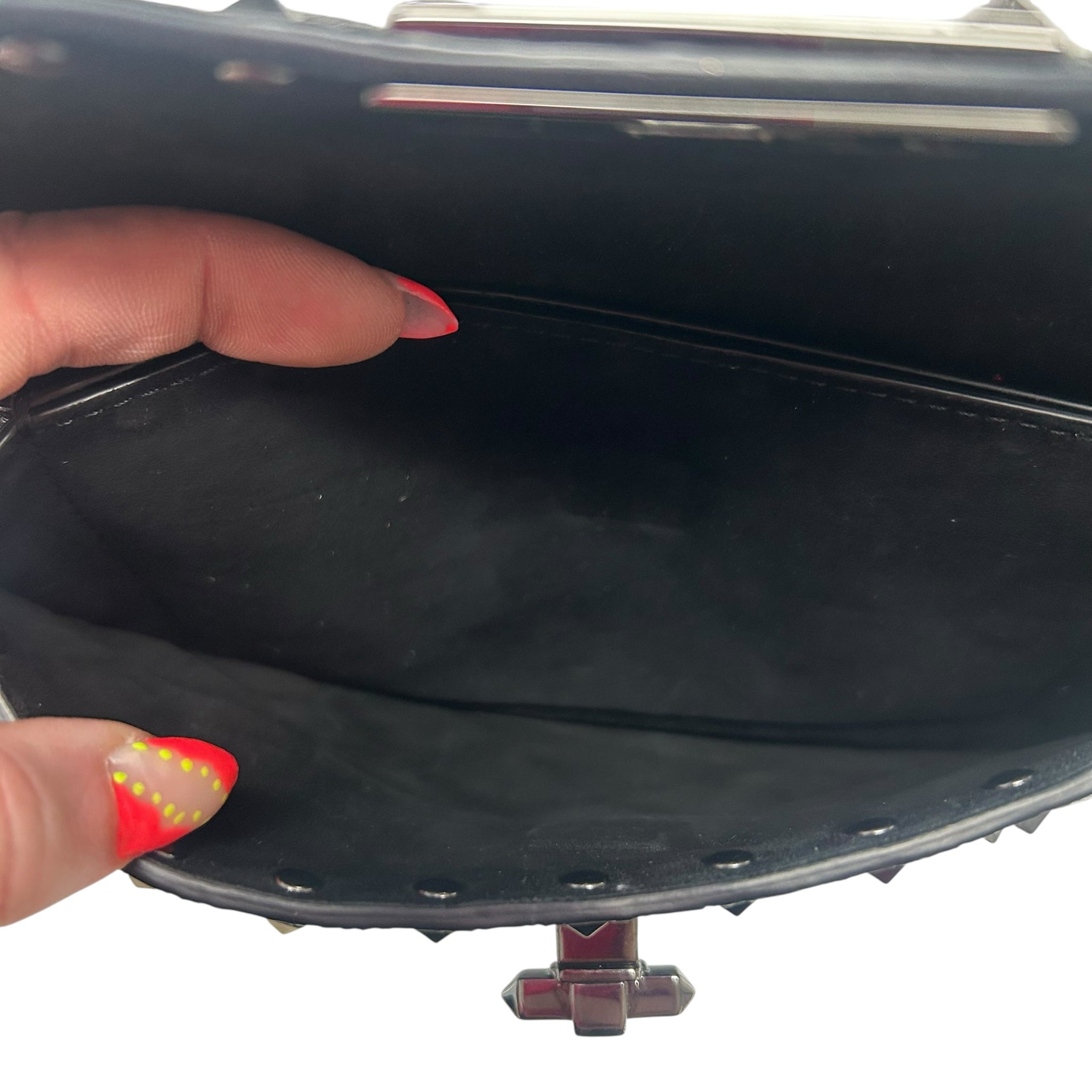 VALENTINO GARAVANI CRAQUELE ROCKSTUD CROSSBODY BLACK LEATHER - WEARHOUSE  CONSIGNMENT