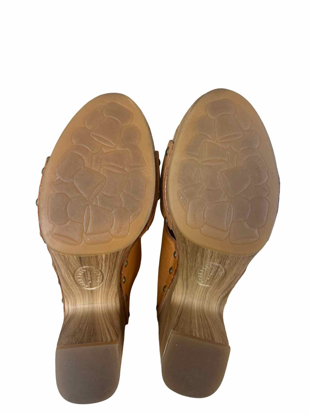 KORKEASE DARRA PLATFORM STUDDED SANDAL SIZE: 8