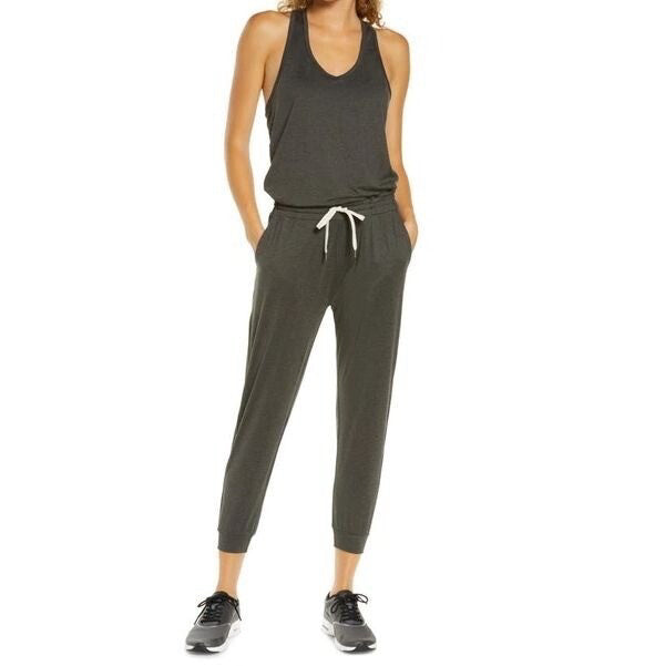 VUORI LUX RACERBACK JOGGER GRAY SLEEVELESS JUMPSUIT SIZE LARGE