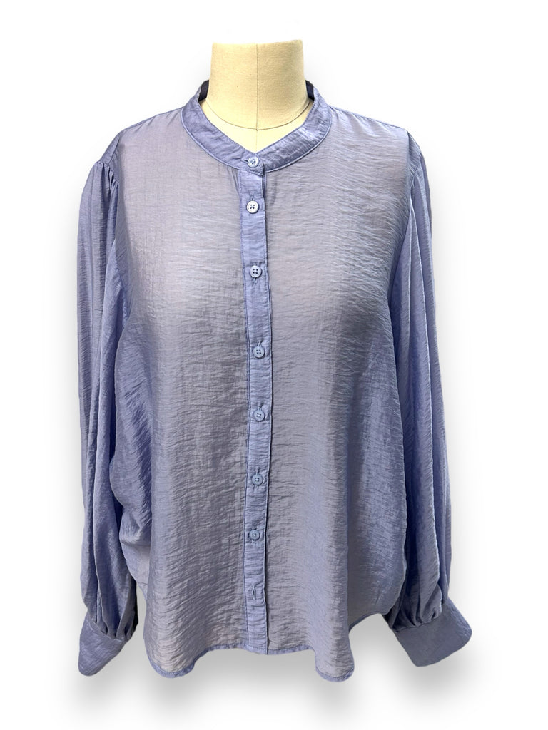 NWT ANTHROPOLOGIE LILAC BALLOON SLEEVE BUTTON UP SIZE MEDIUM