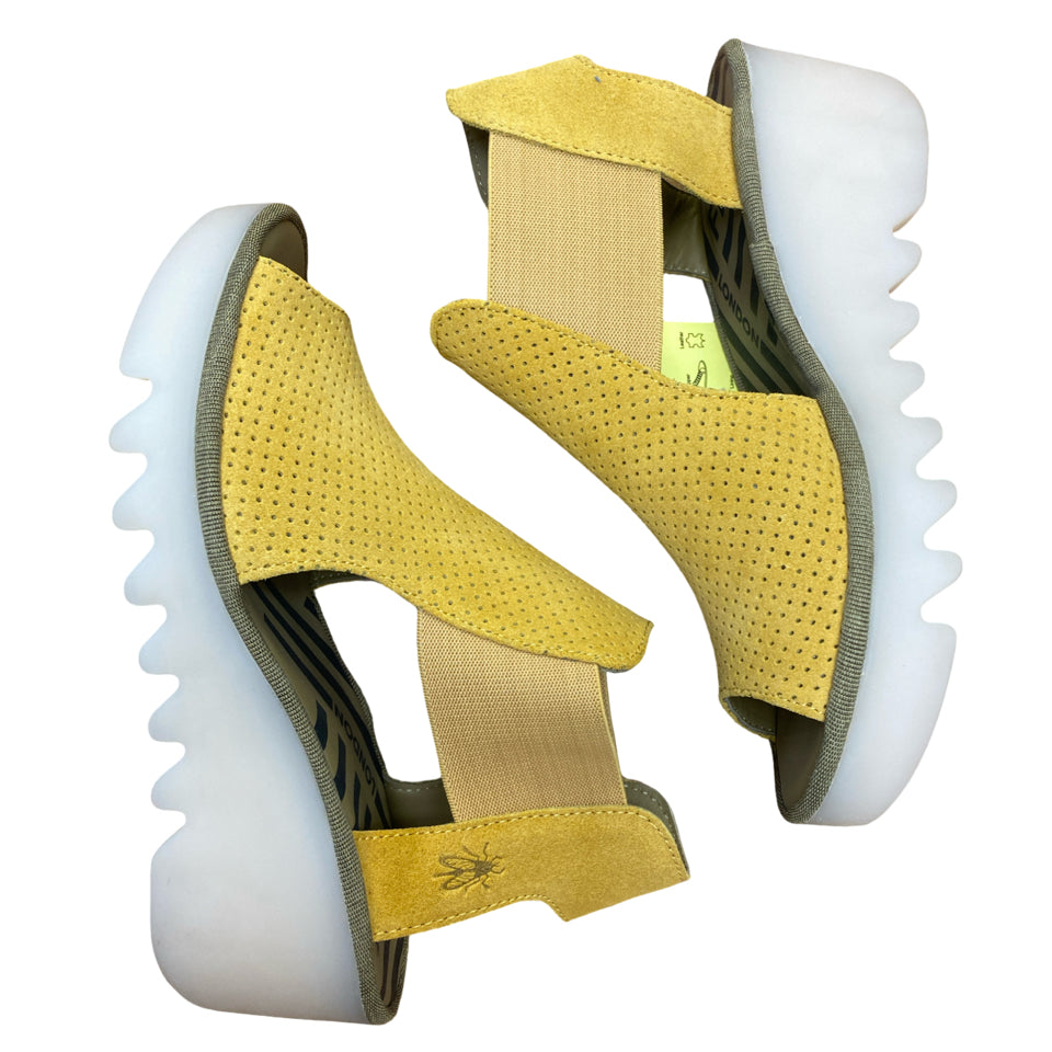 NWT FLY LONDON BIGA SUEDE PERFORATED WEDGE SANDALS SIZE 38