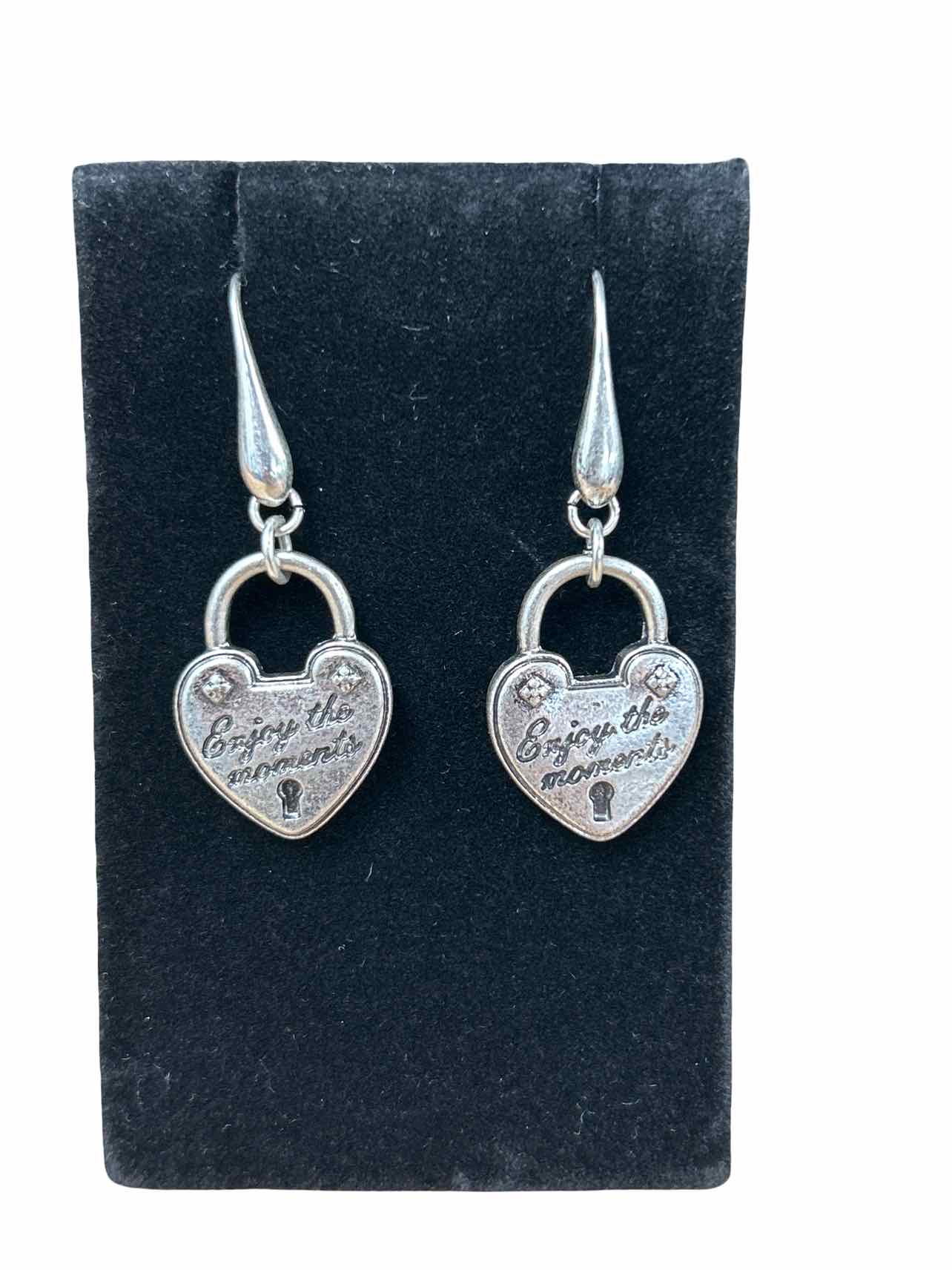 PATRICIA NASH LOCK AND KEY COLLECTION ENJOY THE MOMENTS DANGLE EARRINGS