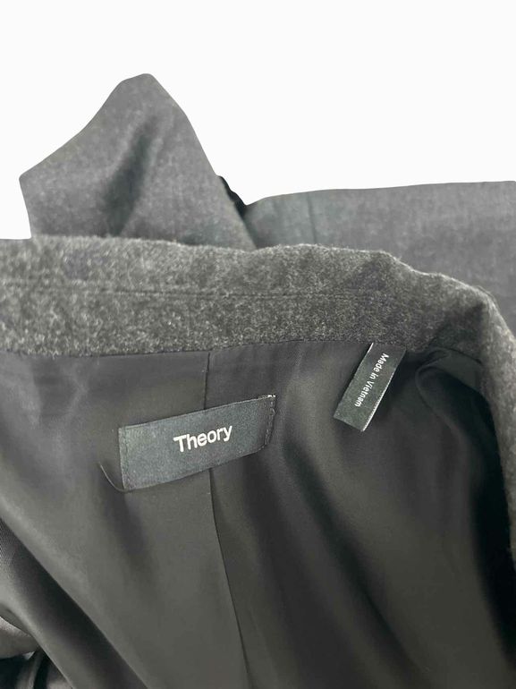 THEORY  CLASSIC SHRUNKEN SLEEK FLANNEL BLAZER SIZE: 8