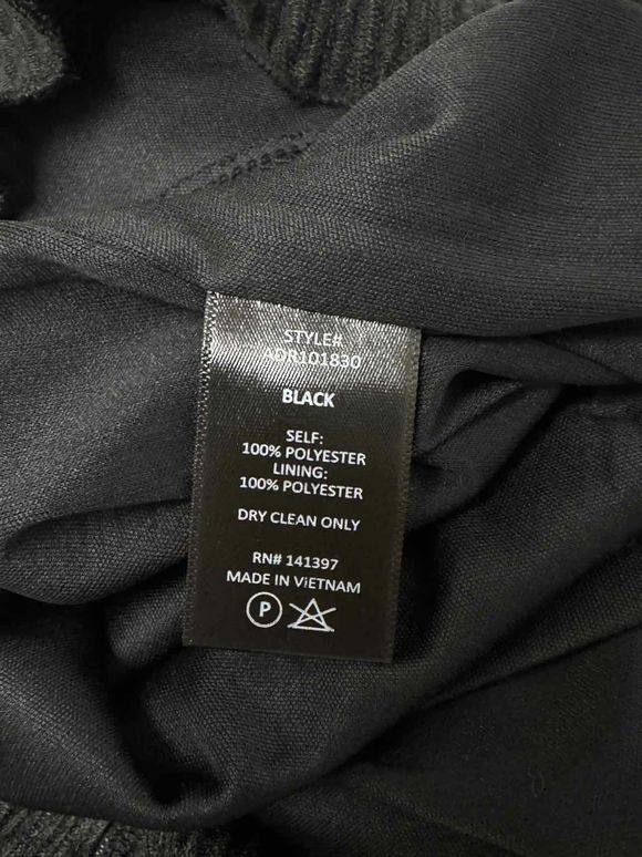 ASTR NWT! PLISSE FULLY LINED BLACK MAXI DRESS WITH PADDED SHOULDERS SIZE S - WEARHOUSE  CONSIGNMENT