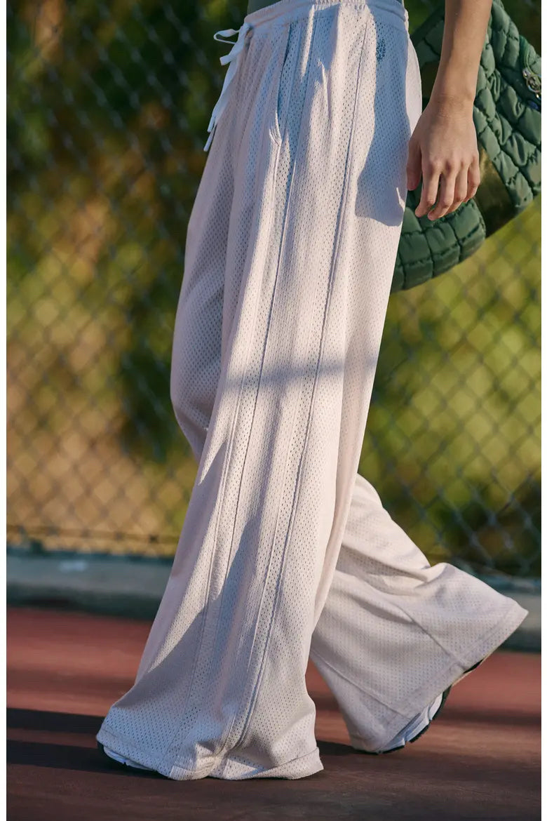 FP MOVEMENT OVERTIME WIDE LEG MESH OFF WHITE PANTS SIZE MEDIUM