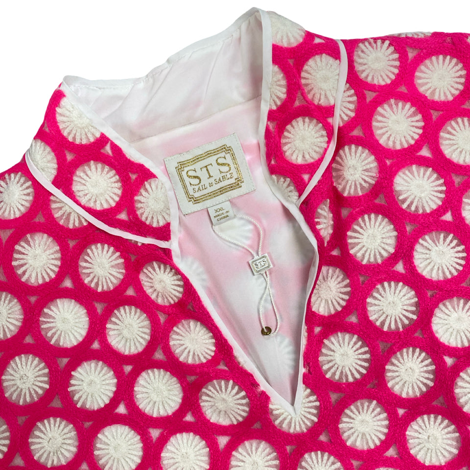 NWOT SAIL TO SABLE SPLIT NECK LINED FLORL CROCHET PINK WHITE MAXI DRESS