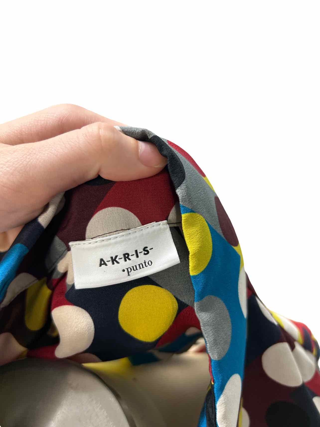 AKRIS DIAMOND POLKA DOT TIE NECK SILK BLOUSE SIZE: 10