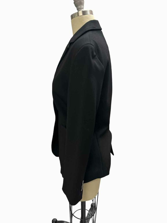 THEORY  SHRUNKEN PATCH POCKET BLAZER SIZE: 8