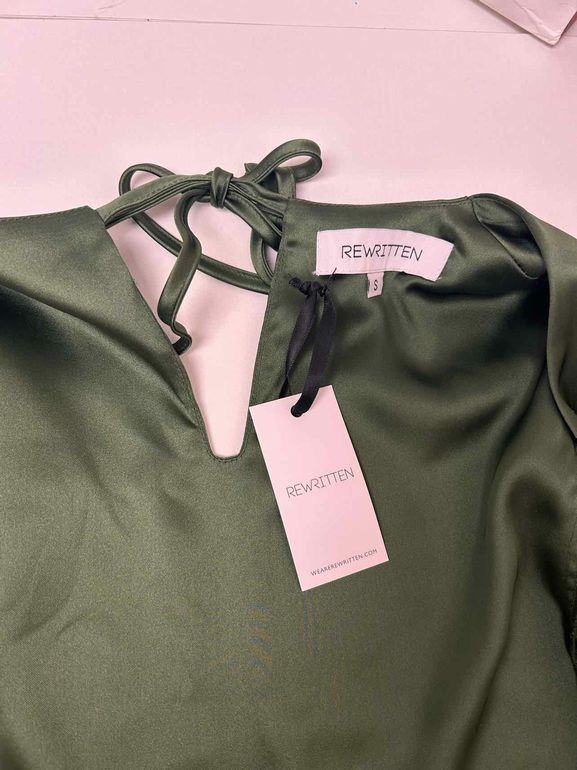 REWRITTEN NWT! BRIDESMAID WATERFALL DRESS SIZE: S