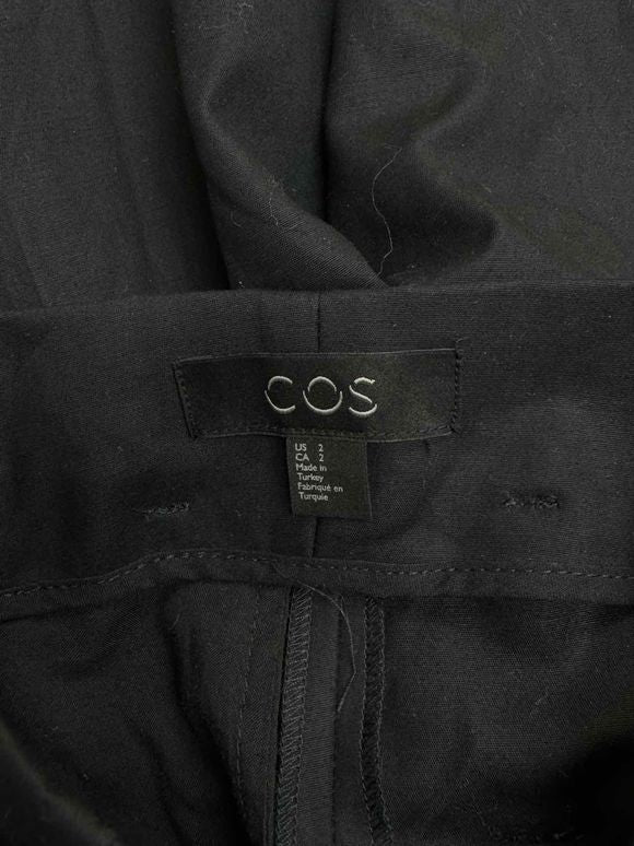 COS BELTED PAPERBAG TAPERED BLACK TROUSER SIZE 2