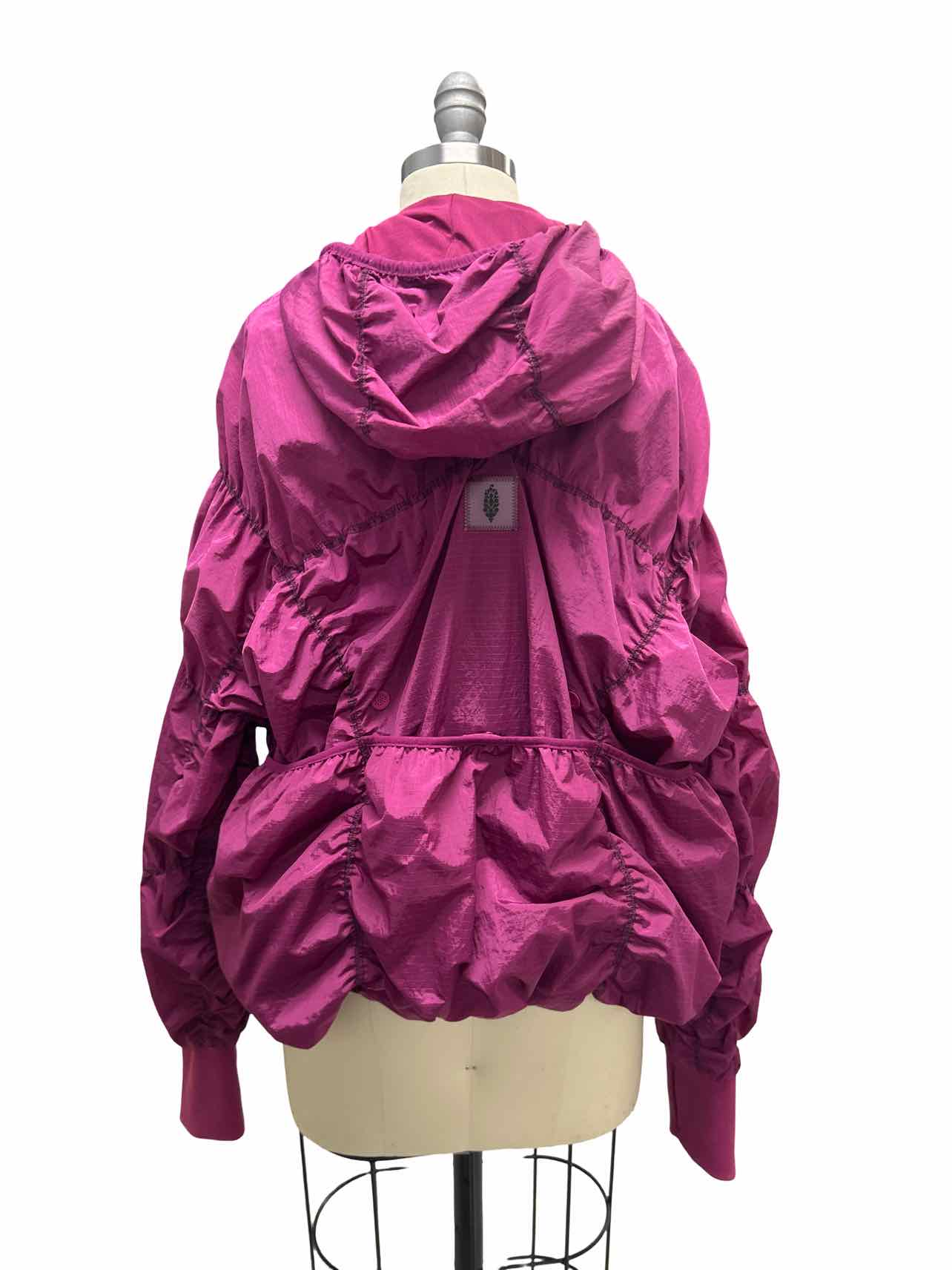 FREE PEOPLE  HAPPY CAMPER PULLOVER SIZE: S