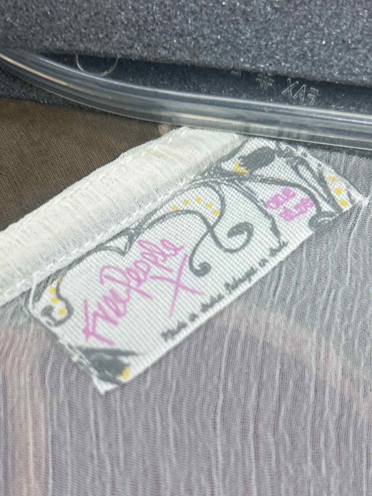 FREE PEOPLE WINTER VALLEY KIMONO SIZE: ONE SIZE