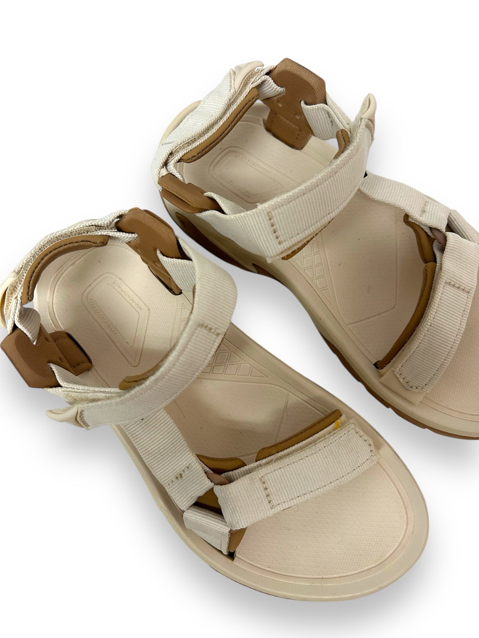 TEVA HURRICANE XLT 2 SANDAL CREAM STRAPPY SIZE 6