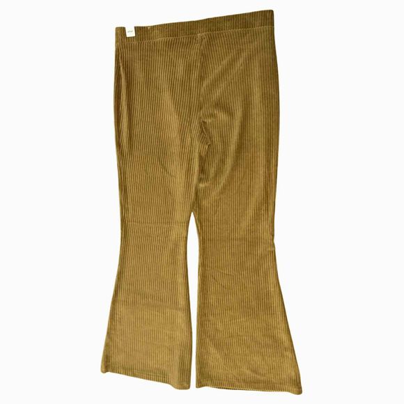 AERIE NWT! GROOVE ON VELOUR OLIVE FLARE PANT SIZE XL