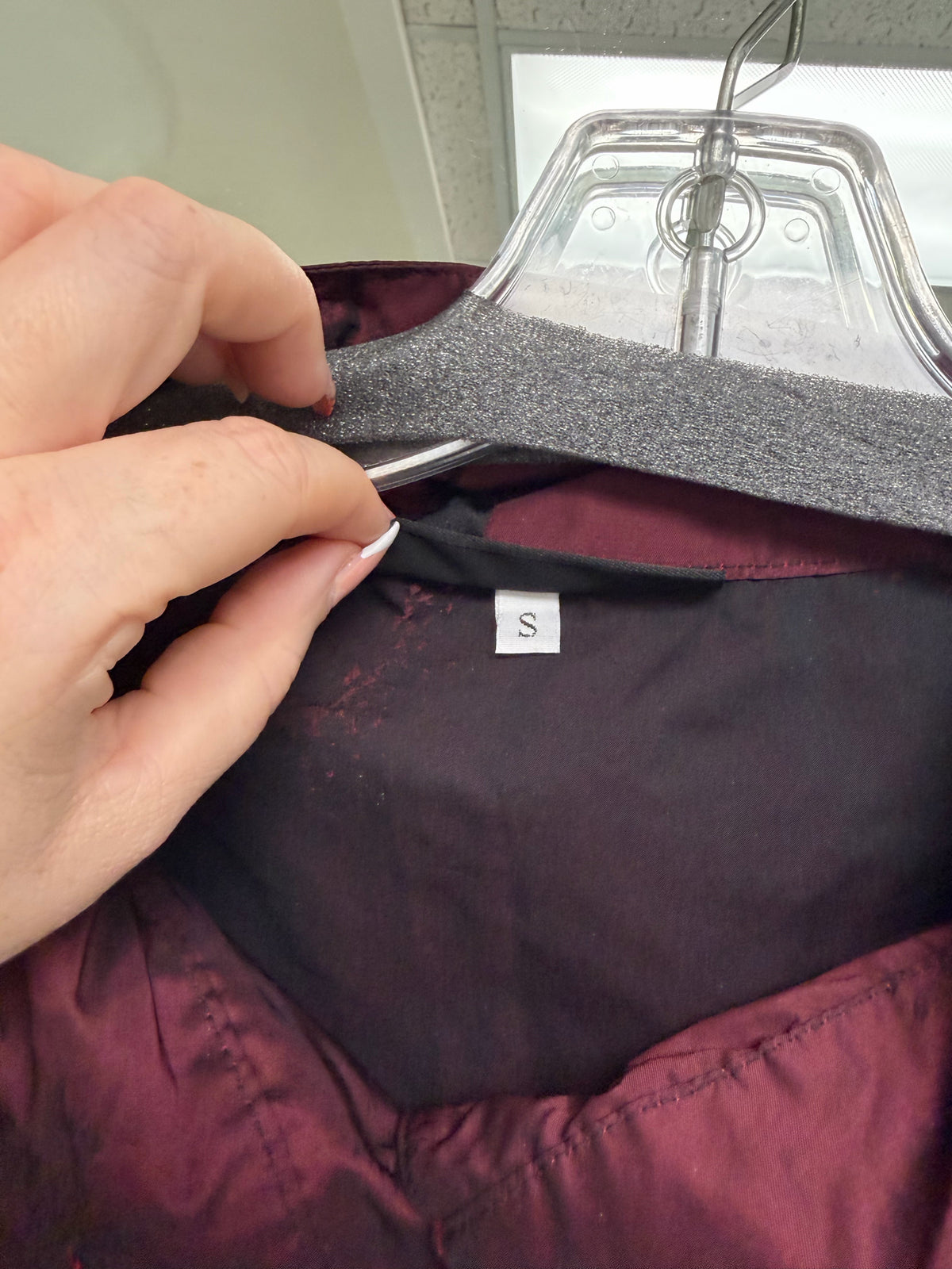 BRYN WALKER ART TO WEAR BURGUNDY JACQUARD SATIN TOPPER JACKET SIZE SMALL