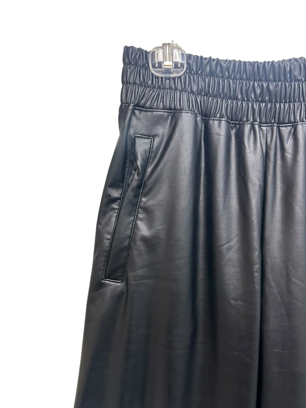OFFLINE AERIE LUXE WIDE LEG VEGAN LEATHER BLACK PANTS SIZE XXSMALL - WEARHOUSE  CONSIGNMENT