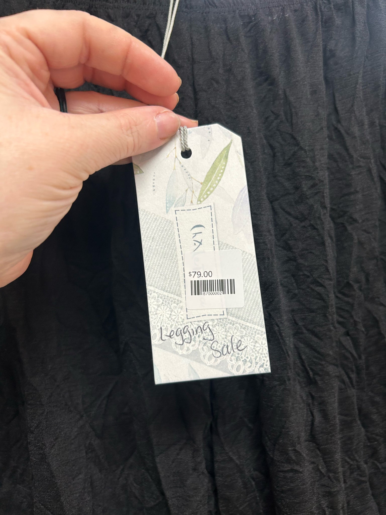 NWT CHALET CRINKLE BLACK PULL ON LAGENLOOK PANTS SIZE MEDIUM