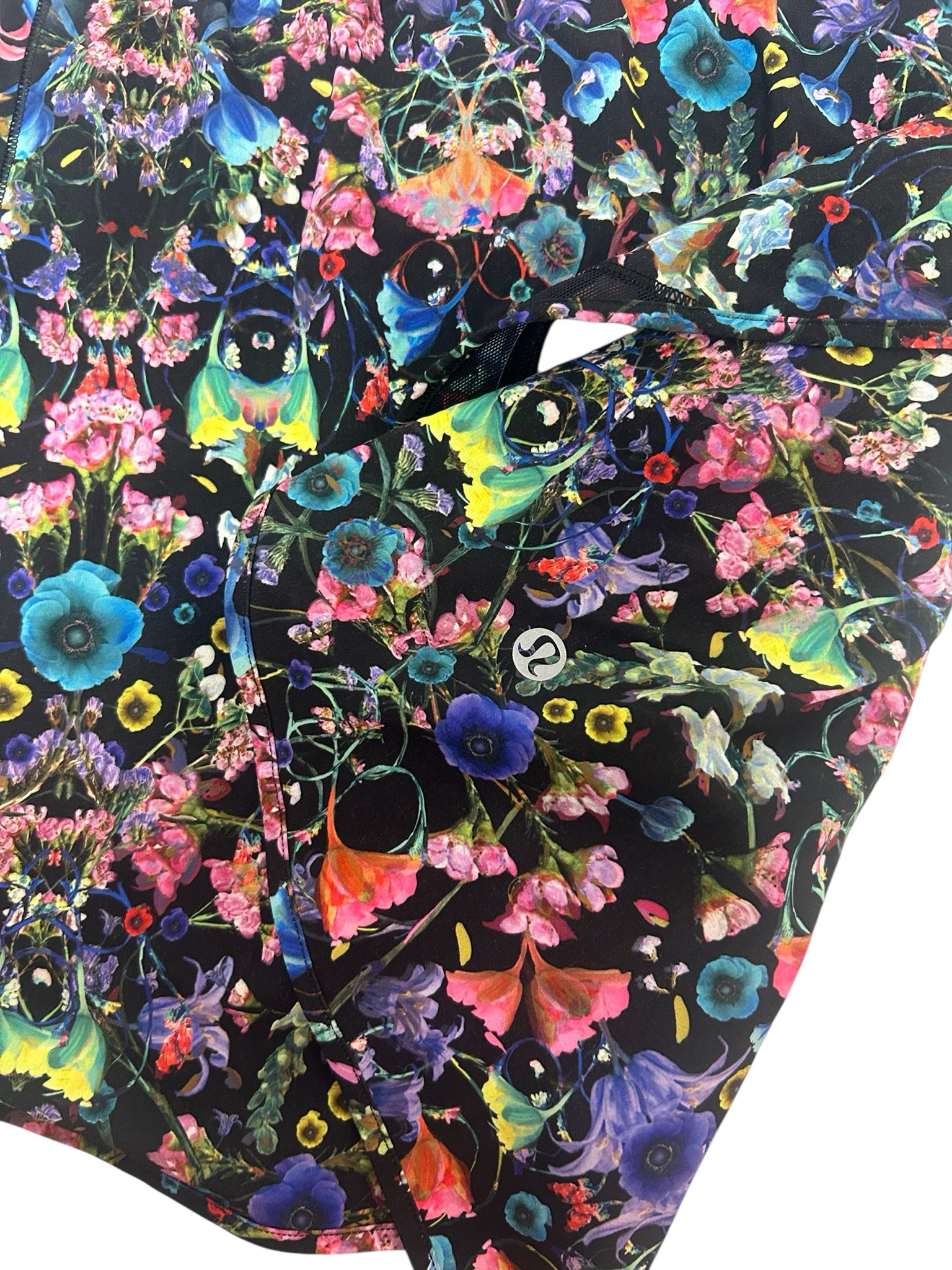 LULULEMON HOTTY HOT HIGH RISE SKORT FLOWERSCAPE SIZE 6