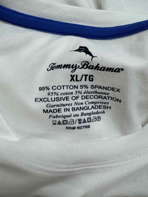 TOMMY BAHAMA NWT! CREW NECK WHITE TEE SIZE XL
