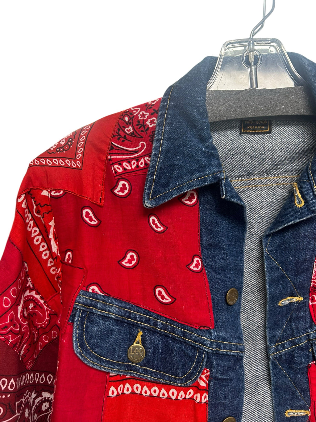 URBAN RENEWAL LEE RED BANDANA PATCH DENIM REWORKED JACKET SIZE MEDIUM