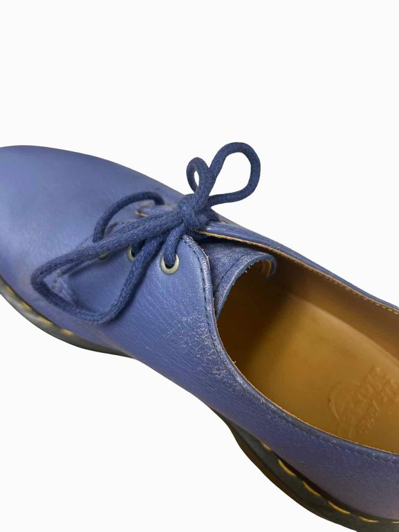 DR MARTENS AIR WAIR LACE-UPS SIZE: 8