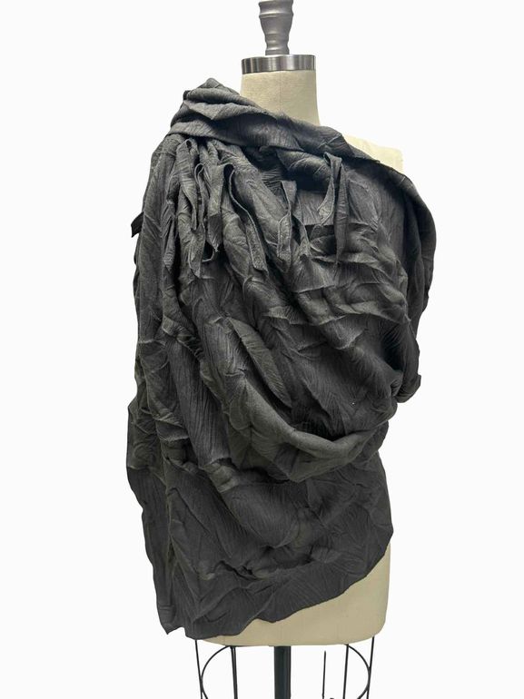 RAY HARRIS LONDON CRINKLED LAGENLOOK WRAP SCARF CRAFTED OF JAPANESE HABUTAI FABRIC