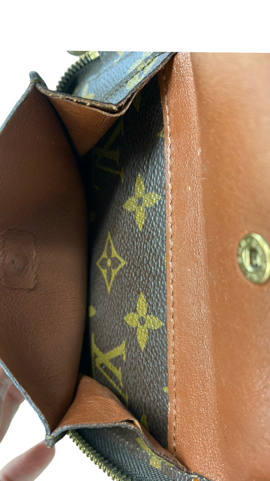 LOUIS VUITTON VINTAGE MONOGRAM CANVAS POCHE ESCAPADE TRAVEL ORGANIZER WALLET MI0961