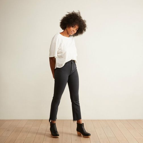 MOTHER THE INSIDER CROP STEP FRAY JEANS IN SO FAR GONE SIZE 27