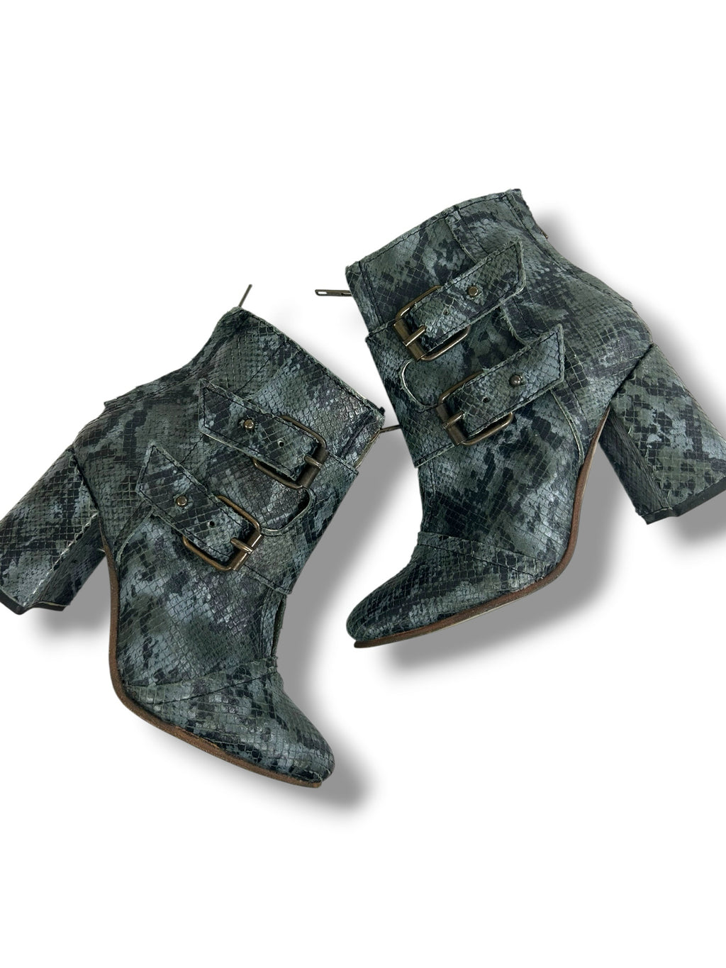 FREEBIRD BLUE SNAKESKIN JOEY HEEL BOOTS SIZE 6