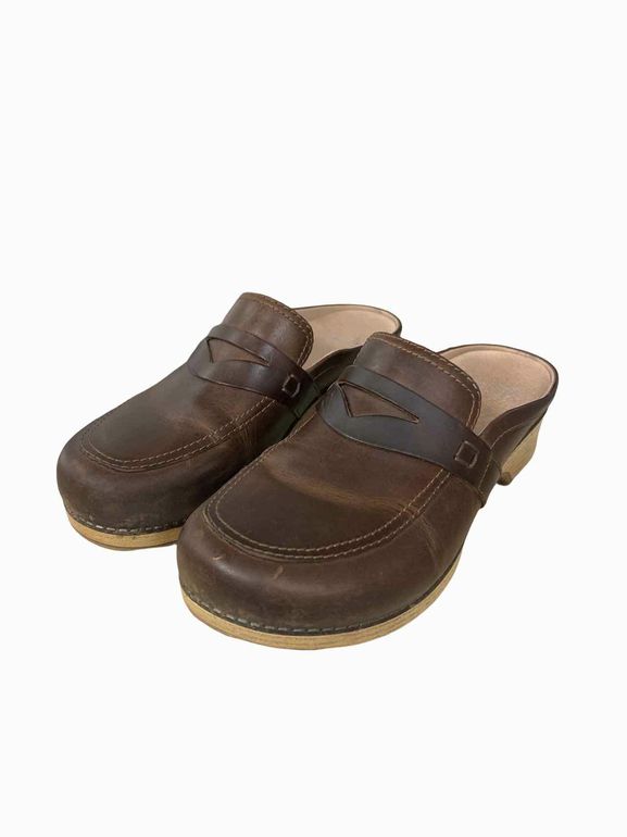 DANSKO BEL OILED LOAFER CLOG SIZE: 8