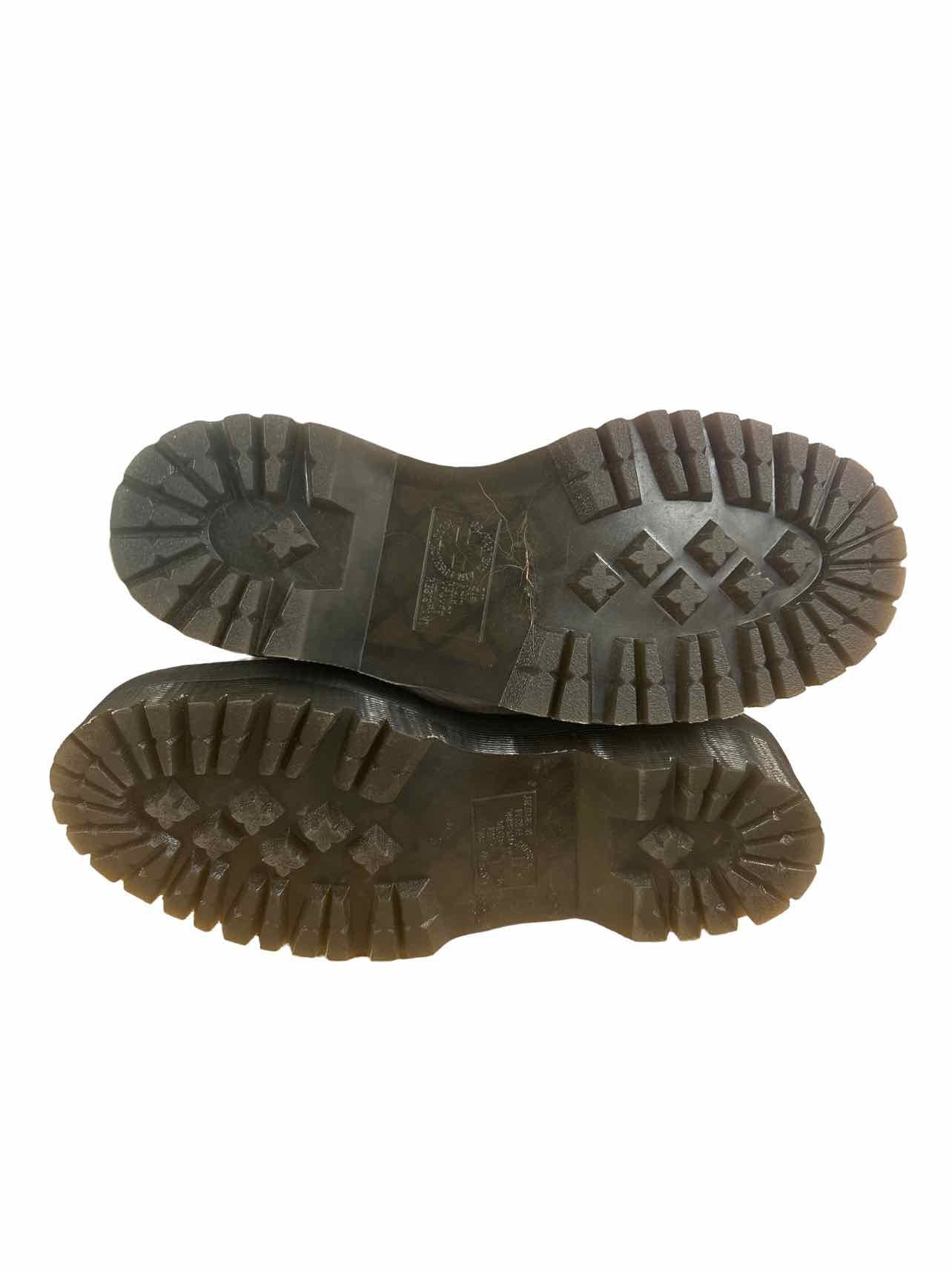 DR MARTENS PLATFORM SINCLAIR BOOTS SIZE: 8