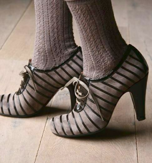 CHIE MIHARA VINTAGE INSPIRED VICENT GRIS OXFORD HEEL SIZE 35
