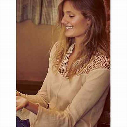 FREE PEOPLE ON THE ISLAND CROCHET BLOUSE SIZE: XS