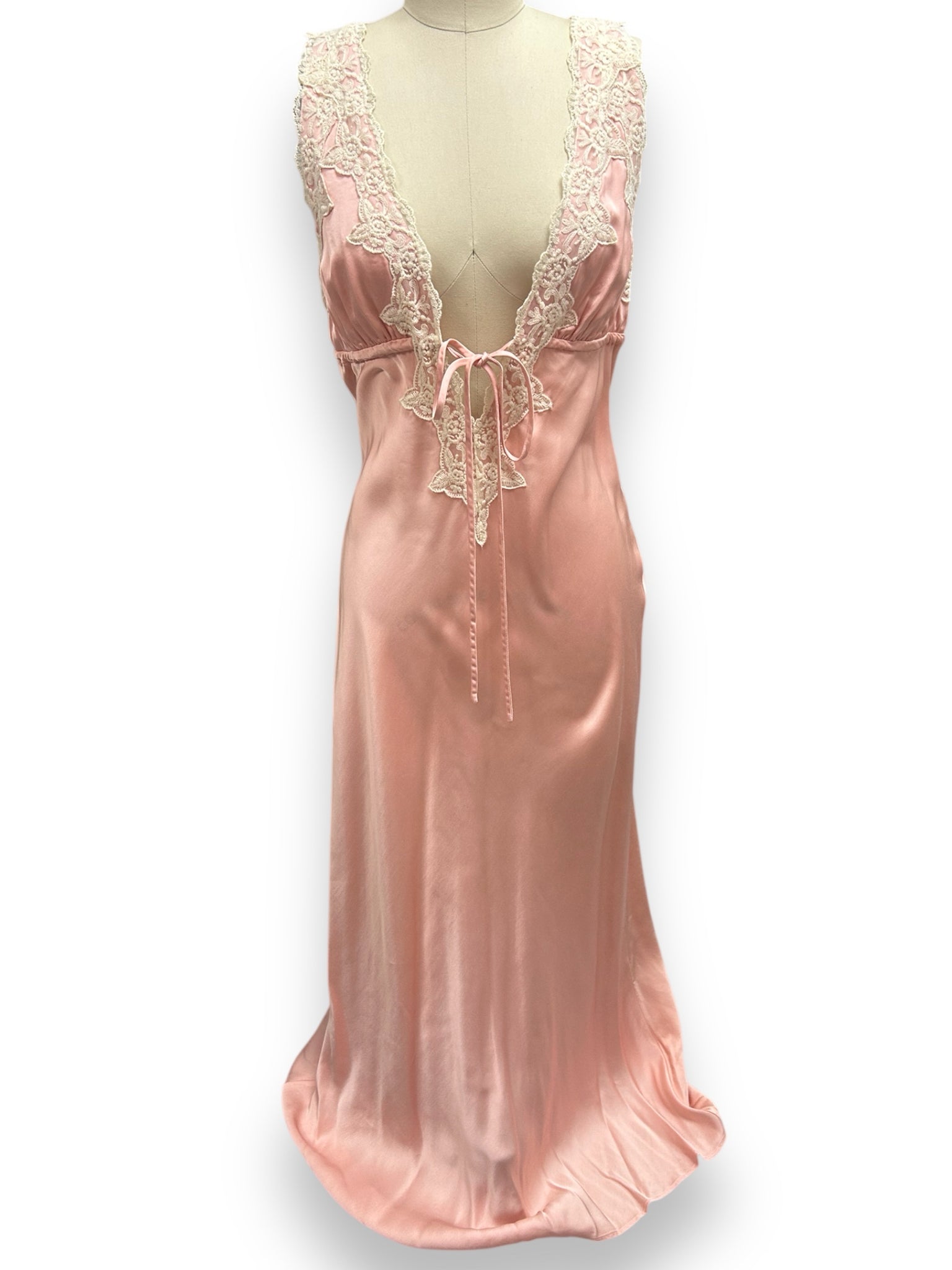 REVOLVE RUMORED VENICE SATIN MAXI DRESS LIGHT PINK LACE SIZE MEDIUM