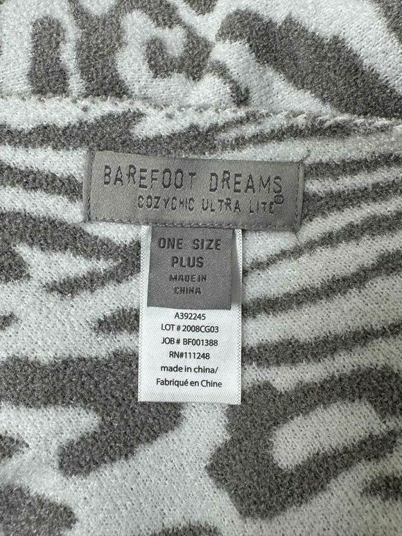 BAREFOOT DREAMS COZYCHIC LITEANIMAL PRINT PONCHO SIZE ONE SIZE