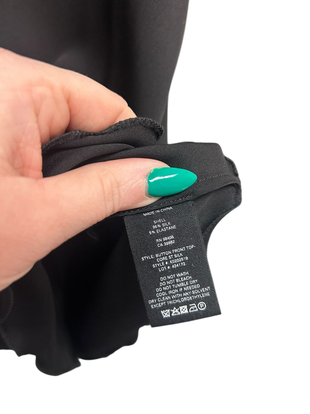 THEORY SILK BLEND BUTTON FRONT RUFFLE SLEEVE BLOUSE BLACK  SIZE MEDIUM