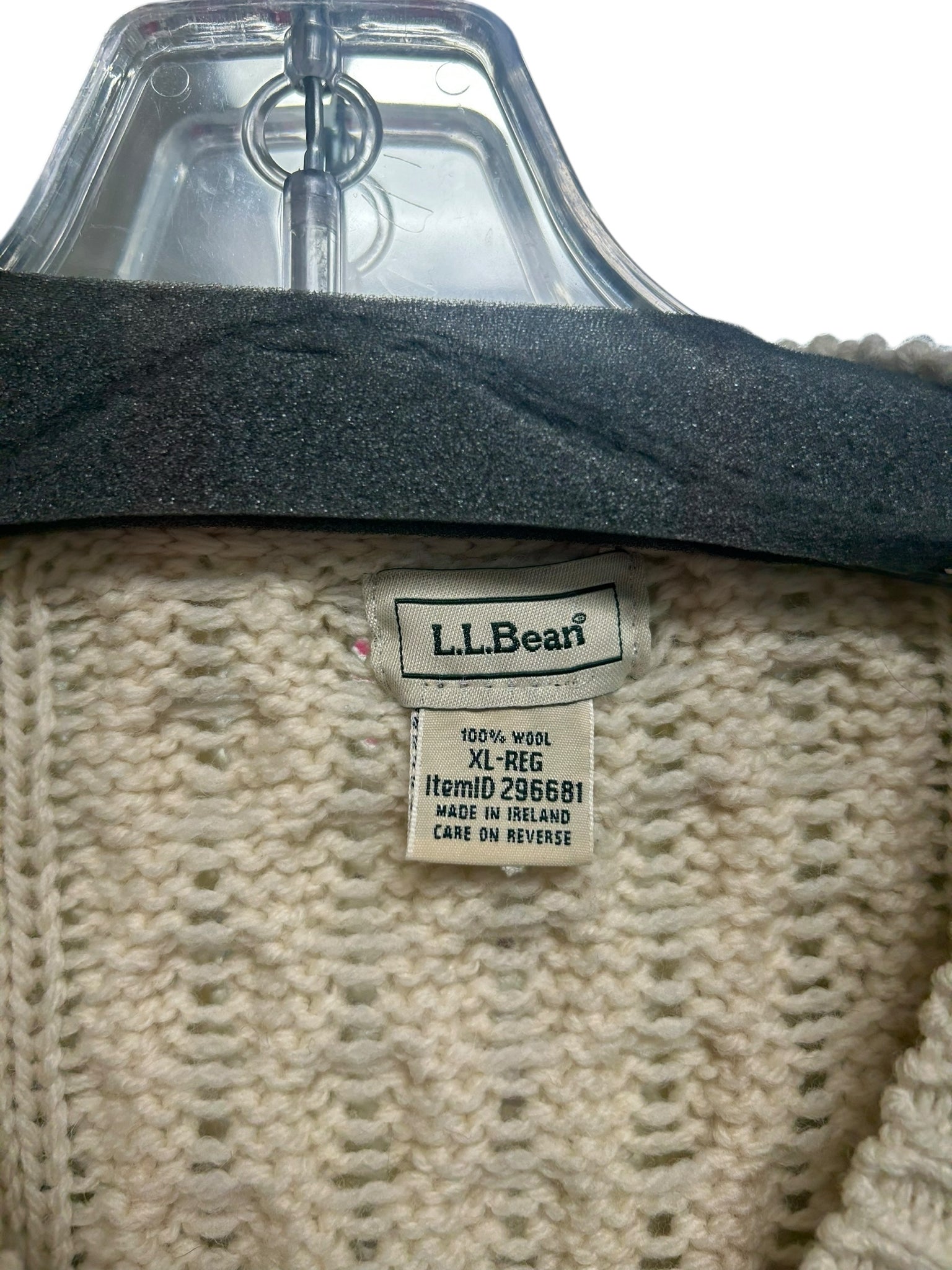 LL BEAN WOOL CABLE KNIT MADE IN IRELAND CREAM BUTTON FRONT CARDI SIZE XL