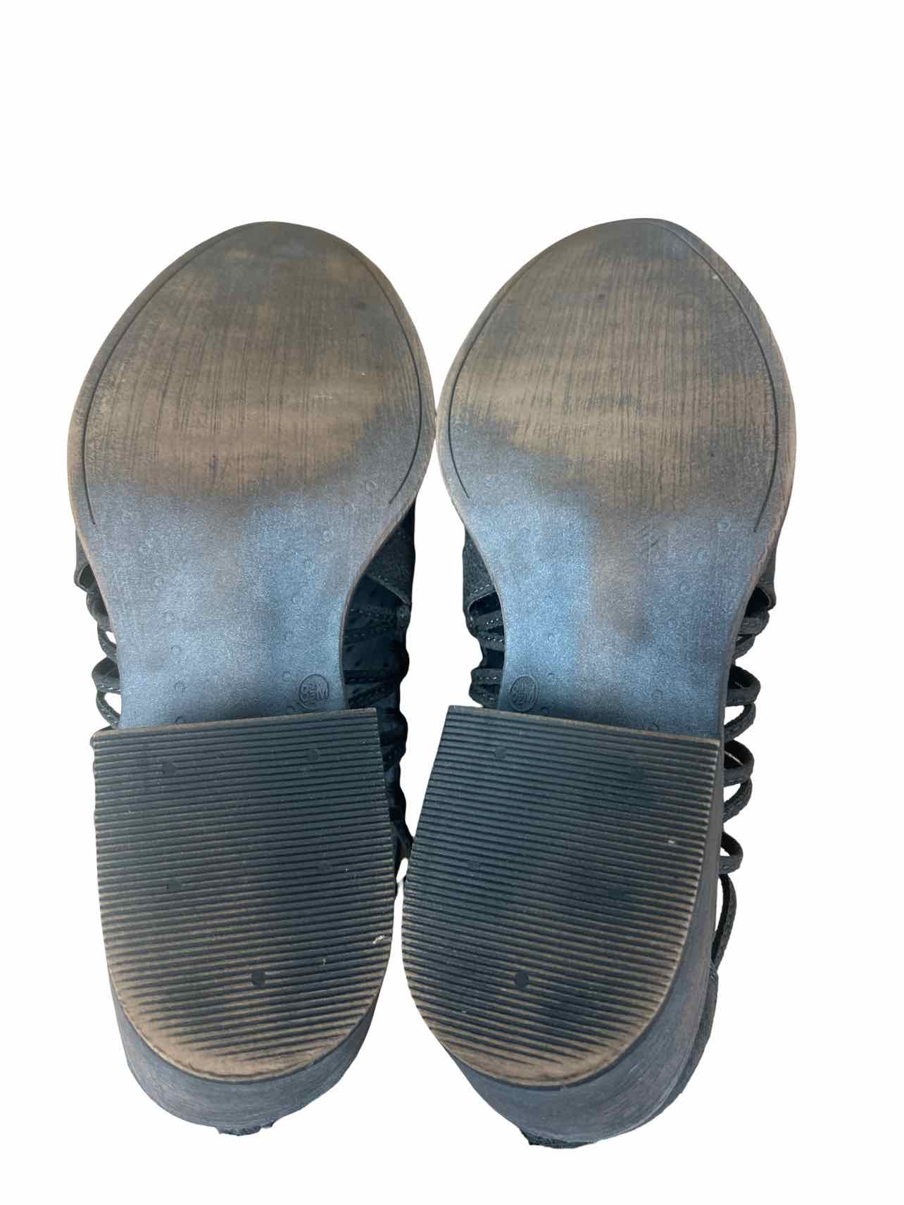 FREE PEOPLE  NEW W/BOX MATISSE COCONUTS LILAH LAZER CUT LOAFERS SIZE: 8.5