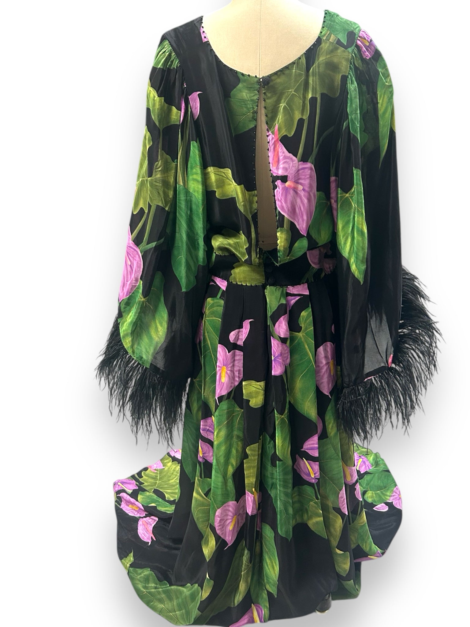 ANTHROPOLOGIE FARM RIO  BLACK ANTHURIUM KAFTAN NWT SIZE LARGE