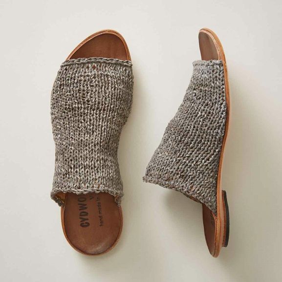 CYDWOQ ARCANA VINTAGE MULE SANDAL SIZE: 41
