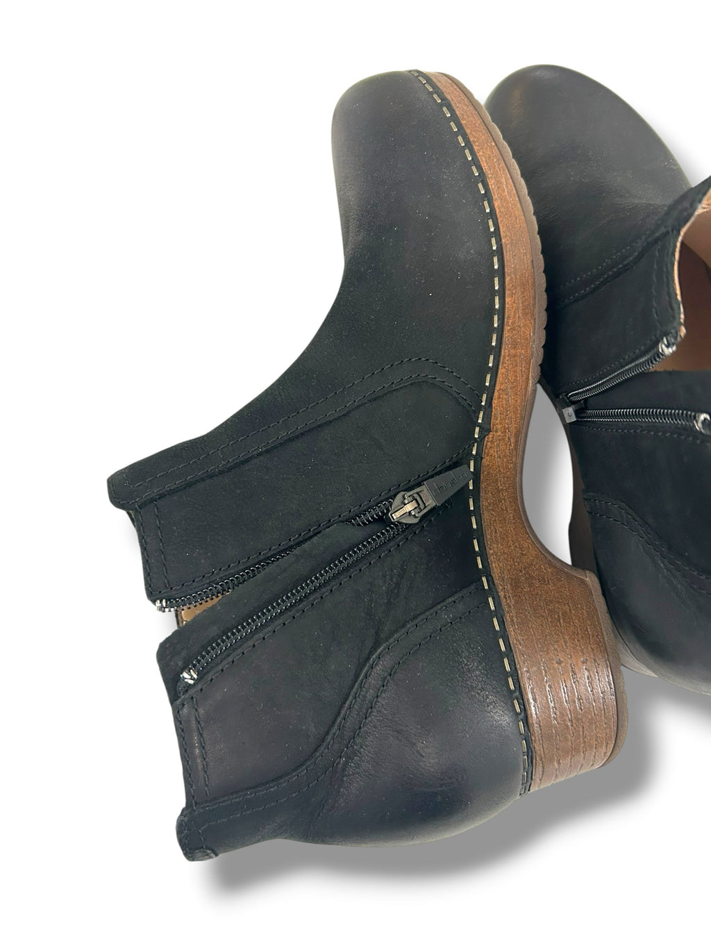 NEW IN BOX DANSKO BARBARA BLACK LEATHER ANKLE BOOTIES SIZE 40 US 9.5