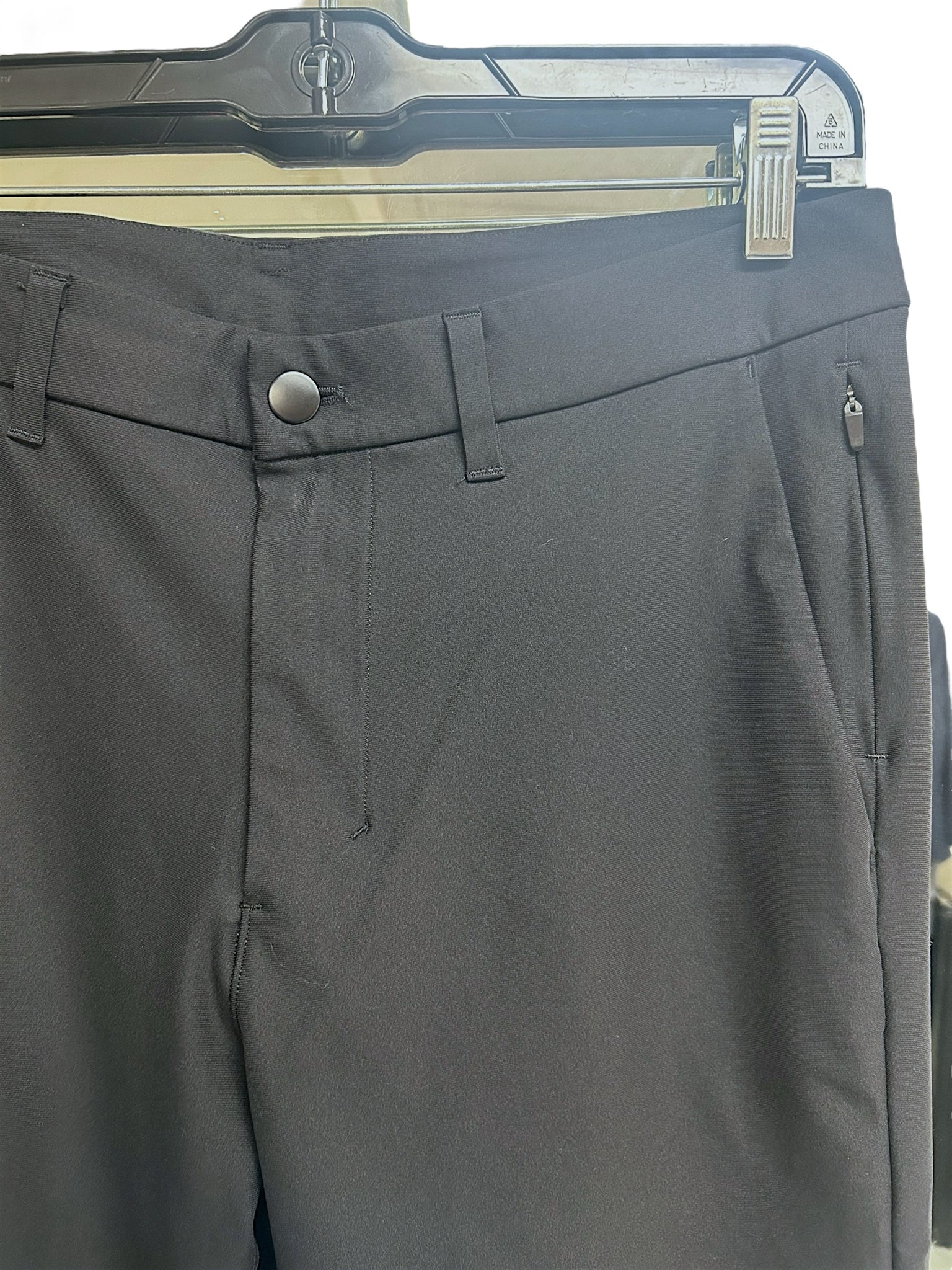 LULULEMON MEN'S ABC STANDARD FIT BLACK PANTS SIZE 32