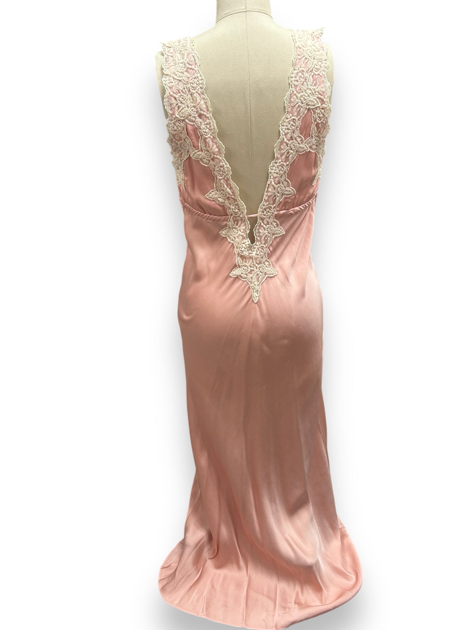REVOLVE RUMORED VENICE SATIN MAXI DRESS LIGHT PINK LACE SIZE MEDIUM