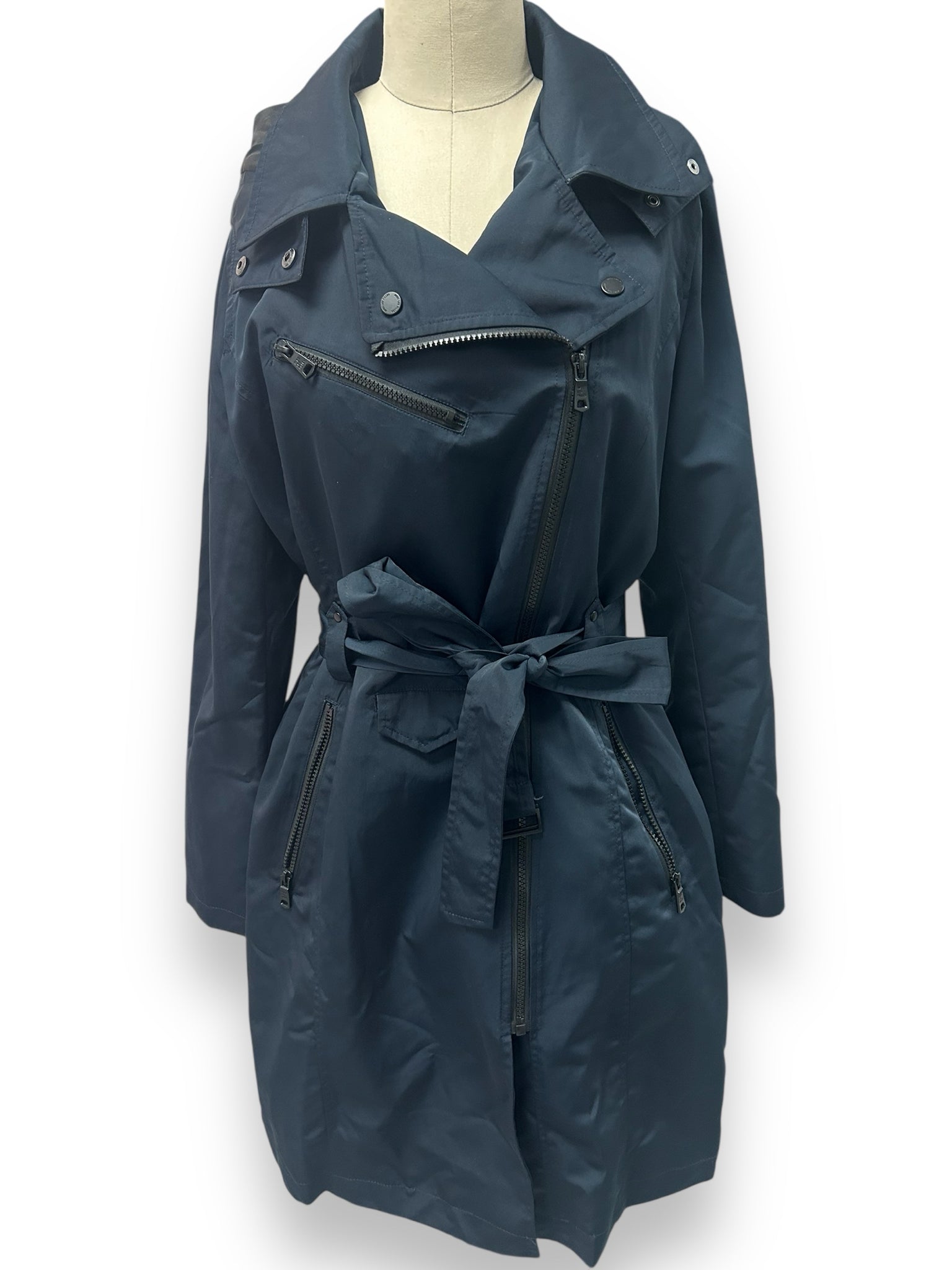 NEW AVEC LES FILLES NAVY  BELTED TRENCH COAT SIZE LARGE